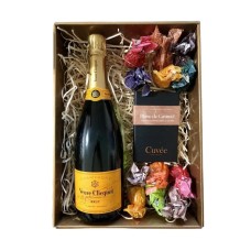 Veuve & Chocolates Gift Hamper